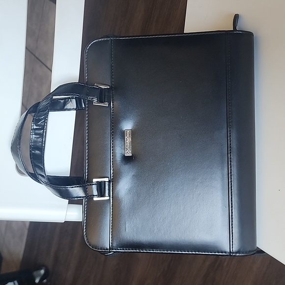 Franklin Covey Other - Vintage franklin covey planner with handles.